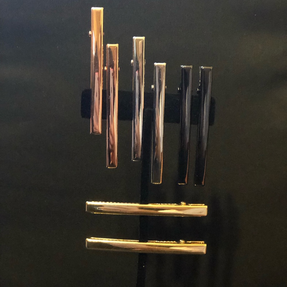 Metallic hair pins